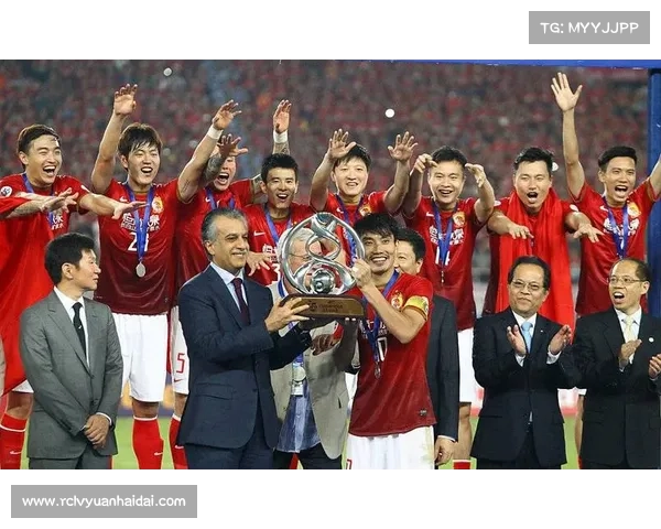 巴西思念广州队 斯科拉里期待十年后再与中国球迷相聚 巴西思念广州队 斯科拉里期待十年后再与中国球迷相聚